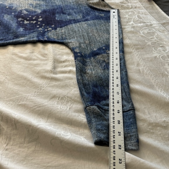 Claire Desjardins‎ Women's Blue Art to Wear 3/4 Dolman Sleeve Top Medium - Picture 9 of 12